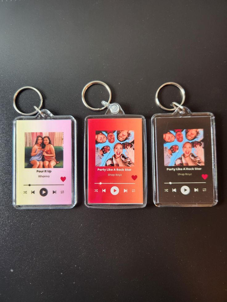 Custom Spotify-Inspired Music Player Keychain with Photo